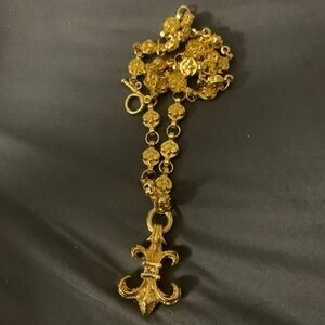 Gold Fleur-de-Lis Pendant Necklace - Women Jewelry